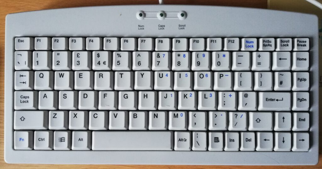PS/2 mini keyboard